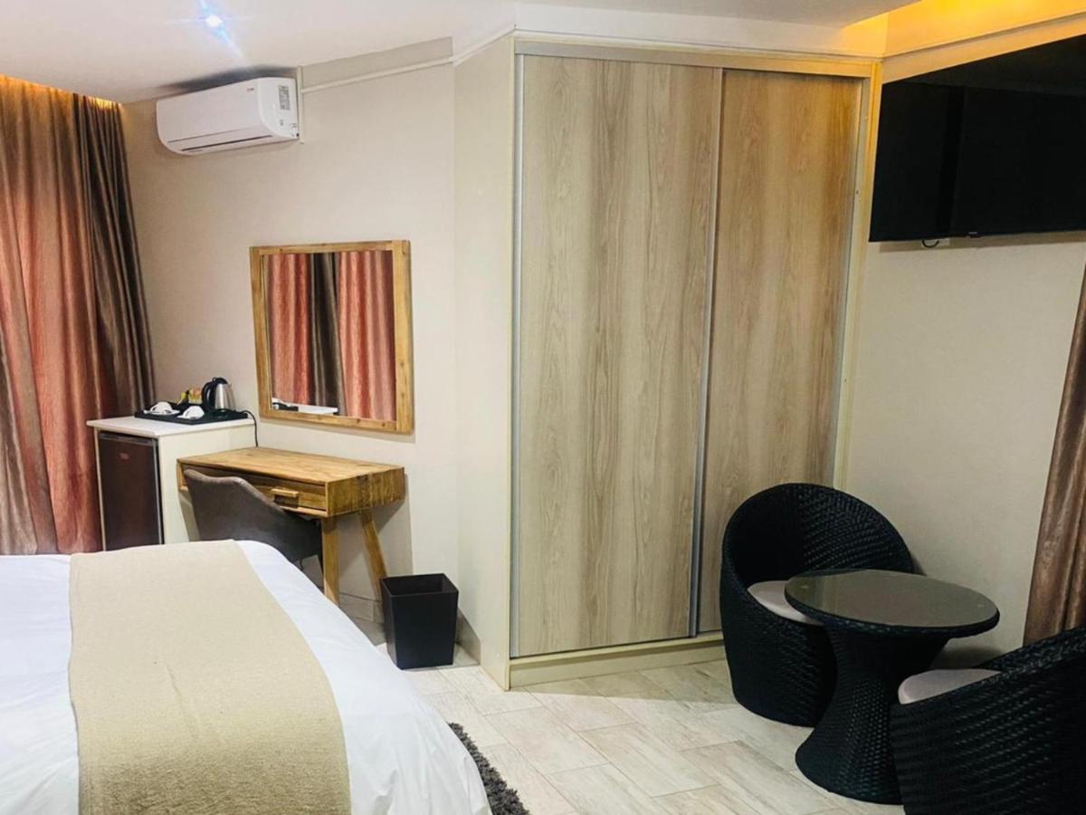 Gletwyn Boutique Guesthouse Хараре Екстериор снимка